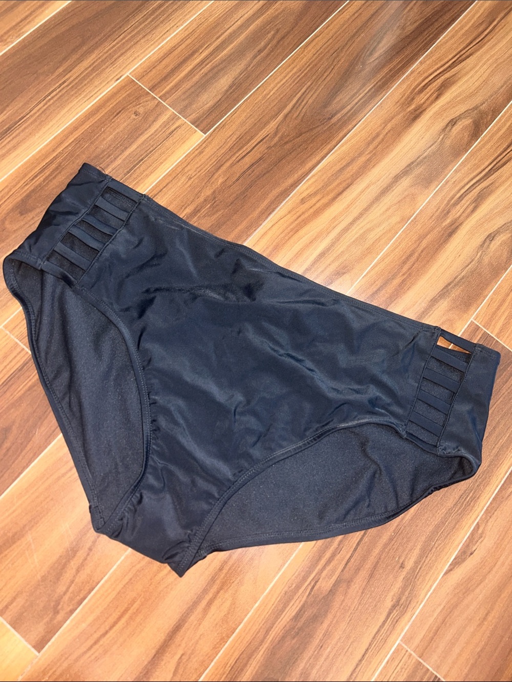 3X George black NWT bikini swim bottoms